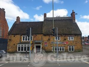 Picture of The Three Pigeons Inn