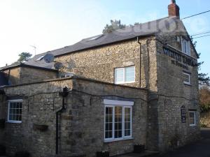 Picture of White Lion at Fewcott