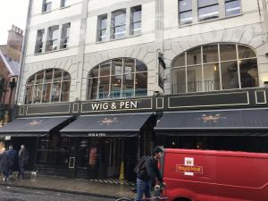 Picture of Wig & Pen