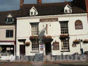 Picture of The Golden Lion Inn
