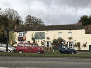 Picture of The Knowle Inn