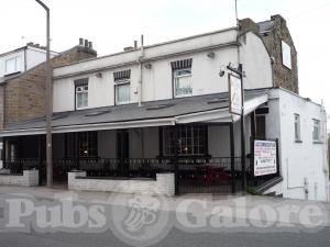 Picture of The Hoyle Mill Inn
