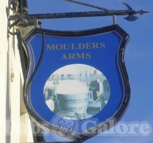 Picture of The Moulders Arms