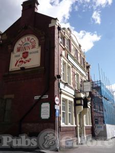 Picture of The Wellington Boot Hotel