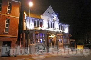 Picture of Coach & Horses