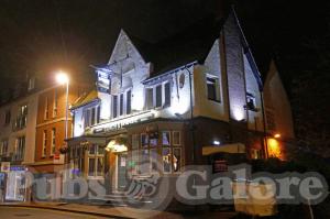 Picture of Coach & Horses