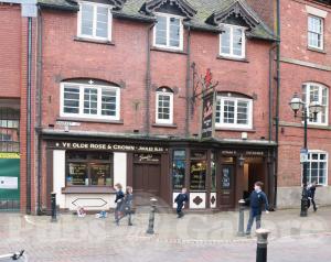 Ye Olde Rose & Crown