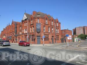 Picture of Corner Bar @ Royal Hotel