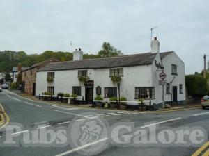 Picture of The Ring O Bells