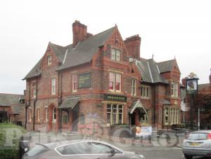 Picture of The Saracens Head