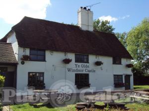 Picture of Ye Olde Windsor Castle