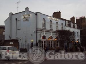 Picture of Coach & Horses