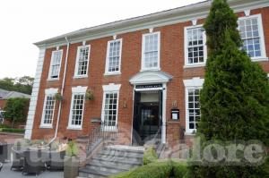 Picture of Manor Hotel