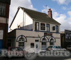 Picture of Dew Drop Inn