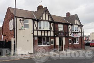 Picture of The Oak Inn