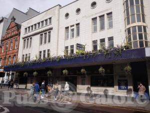 Picture of The Moon Under Water (JD Wetherspoon)