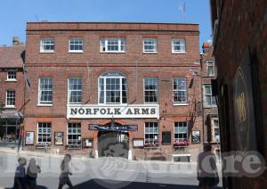 Picture of The Norfolk Tap @ Norfolk Arms Hotel