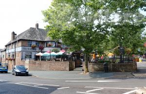 Picture of The Railway Tavern