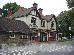 Picture of The Cowdray Arms