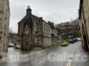 Picture of The White Lion Hotel