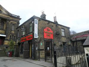 Picture of The Worlds End / Wimpyspoons No Frills Bar