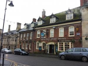 Picture of Saracens Head Hotel