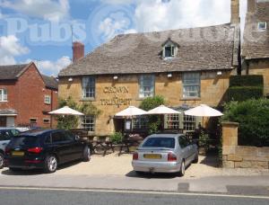 Picture of Crown & Trumpet Inn