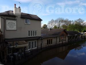 Picture of The Queens Head