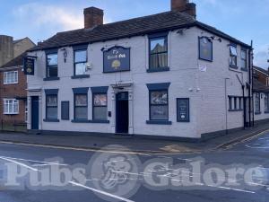 British Oak in Rothwell (near Leeds) : Pubs Galore