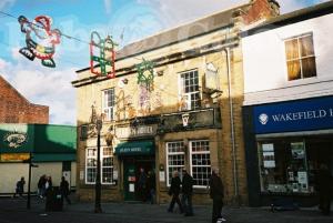 Picture of Queen Hotel