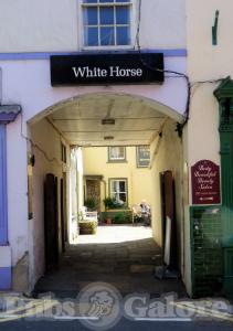 Picture of White Horse Inn