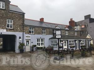 Picture of Coach House Hotel