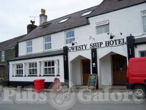 Picture of Ship Hotel