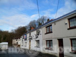 Picture of The Old White Horse Inn