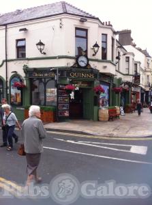 Picture of Quinns Bar