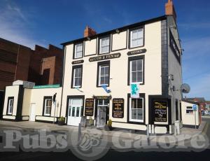 Picture of Cob & Pen