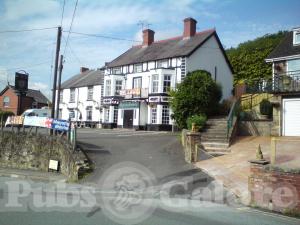 Picture of Queens Hotel
