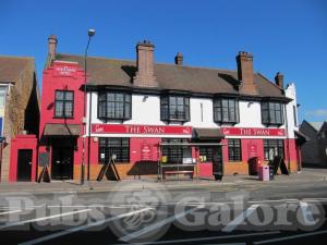 Picture of The White Swan