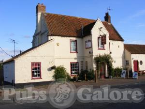 Picture of Coach & Horses