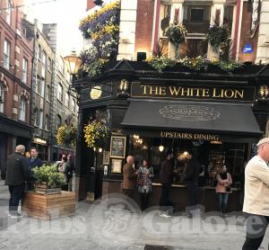 Picture of The White Lion