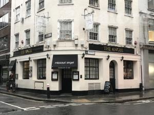 Picture of The Angel (Sammies Bar)