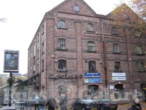Picture of Canalhouse