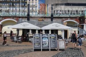 Picture of Cafe De La Mer