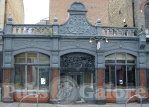 Picture of Three Crowns