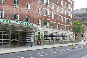 Picture of Woolf & Whistle @ Tavistock Hotel