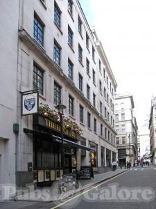 Picture of Three Crowns