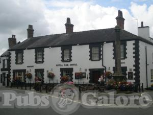 Picture of Royal Oak Hotel