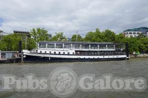 Picture of The Yacht