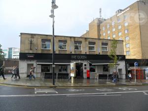 Picture of The Queen Hotel
