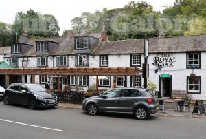 Picture of Royal Oak Inn